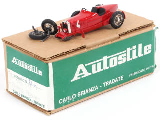 Lot 323 - AUTOSTILE (ITALIE) (1)