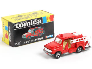 Lot 305 - TOMICA (JAPON) (1)