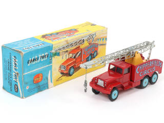 Lot 259 - CORGI TOYS (GB) (1)