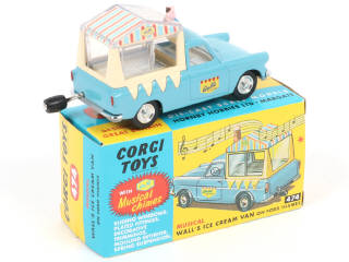 Lot 265 - CORGI TOYS (GB) (1)