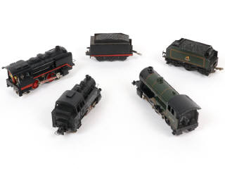 Lot 8 - DIVERS 'HO' (5)