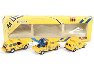 Lot 267 - CORGI TOYS (GB) (1)