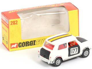 Lot 253 - CORGI TOYS (GB) (1)