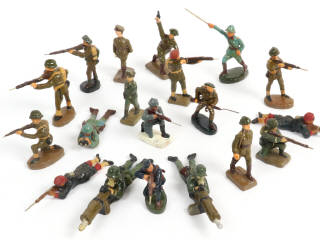 Lot 5 - DIVERS (19)