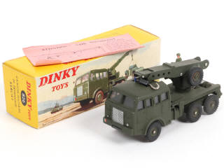 Lot 413 - DINKY TOYS (FRANCE) (1)