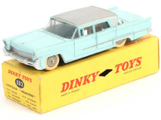 Lot 381 - DINKY TOYS (FRANCE) (1)