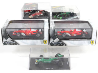 Lot 102 - DIVERS (5)