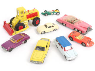 Lot 367 - DINKY TOYS (GB) (8)