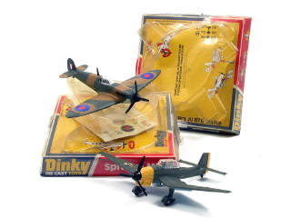 Lot 731 - DINKY TOYS GB (2)