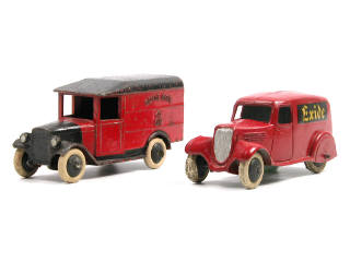 Lot 732 - DINKY TOYS GB (2)