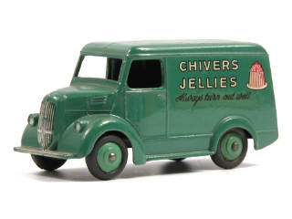 Lot 696 - DINKY TOYS GB (1)