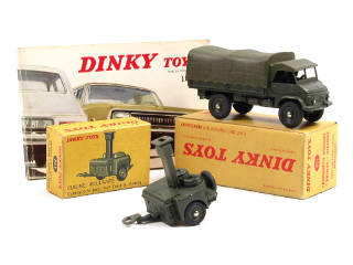 Lot 490 - DINKY TOYS FRANCE (3)