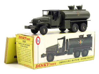 Lot 487 - DINKY TOYS FRANCE (1)
