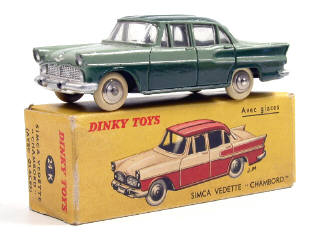 Lot 753 - DINKY TOYS (FRANCE) (1)
