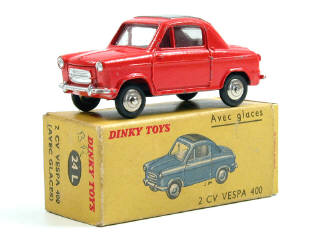 Lot 755 - DINKY TOYS (FRANCE) (1)