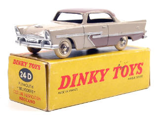 Lot 750 - DINKY TOYS FRANCE (1)