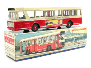 Lot 837 - DINKY TOYS FRANCE (1)