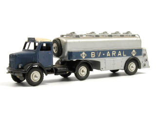 Lot 659 - MÄRKLIN (ALLEMAGNE) (1)