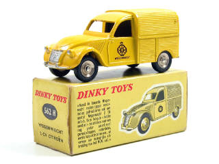Lot 788 - DINKY TOYS FRANCE (1)