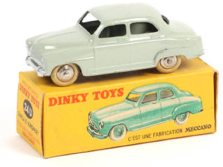 Lot 435 - DINKY TOYS (FRANCE) (1)