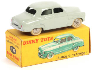 Lot 435 - DINKY TOYS (FRANCE) (1)