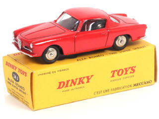 Lot 421 - DINKY TOYS (FRANCE) (1)