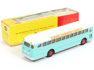 Lot 649 - DINKY TOYS (GB) (1)