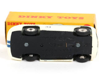 Lot 574 - DINKY TOYS (GB) (1)