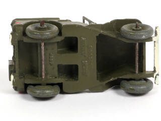 Lot 363 - DINKY TOYS (FRANCE) (1)