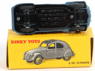 Lot 426 - DINKY TOYS (FRANCE) (1)