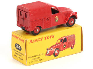 Lot 431 - DINKY TOYS (FRANCE) (1)