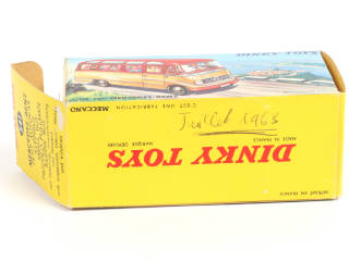 Lot 526 - DINKY TOYS (FRANCE) (1)