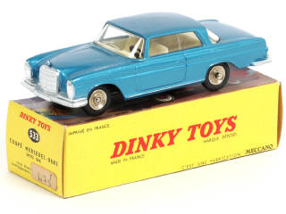Lot 488 - DINKY TOYS (FRANCE) (1)