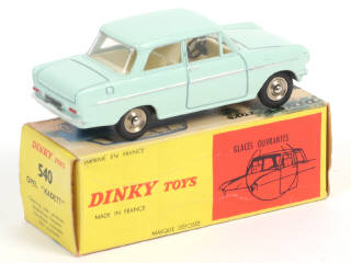 Lot 494 - DINKY TOYS (FRANCE) (1)