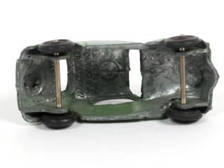 Lot 358 - DINKY TOYS (FRANCE) (1)