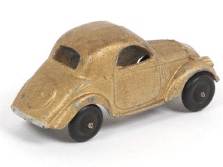 Lot 357 - DINKY TOYS (FRANCE) (1)