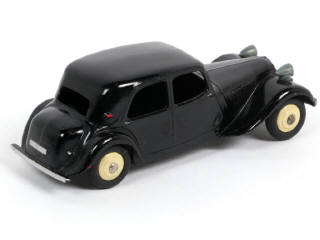 Lot 371 - DINKY TOYS (FRANCE) (1)