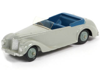 Lot 559 - DINKY TOYS (GB) (1)