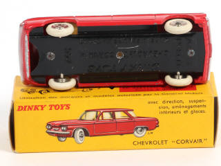 Lot 506 - DINKY TOYS (FRANCE) (1)