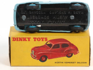 Lot 592 - DINKY TOYS (GB) (1)