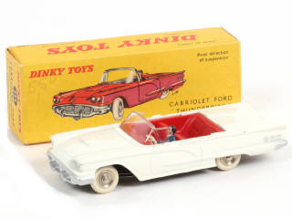 Lot 502 - DINKY TOYS (FRANCE) (1)
