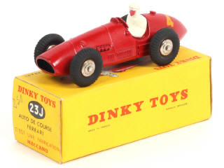 Lot 391 - DINKY TOYS (FRANCE) (1)