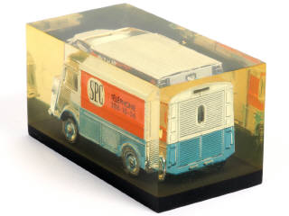 Lot 524 - DINKY TOYS (FRANCE) (1)