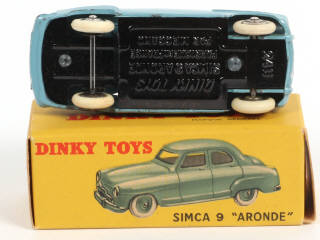 Lot 437 - DINKY TOYS (FRANCE) (1)
