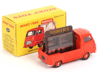 Lot 525 - DINKY TOYS (FRANCE) (1)