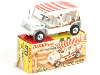 Lot 632 - DINKY TOYS (GB) (1)