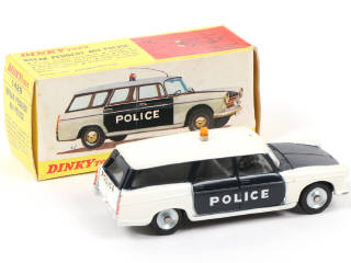 Lot 466 - DINKY TOYS (FRANCE) (1)