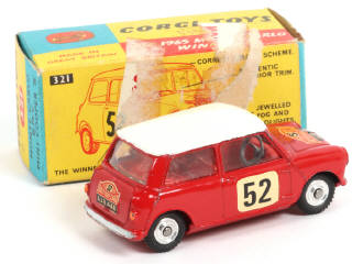 Lot 197 - CORGI TOYS (GB) (1)