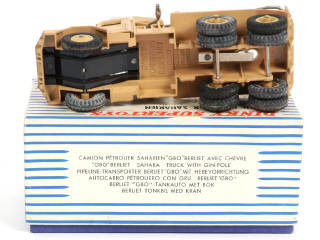 Lot 536 - DINKY TOYS (FRANCE) (1)