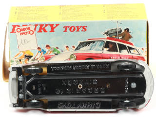 Lot 414 - DINKY TOYS (FRANCE) (1)